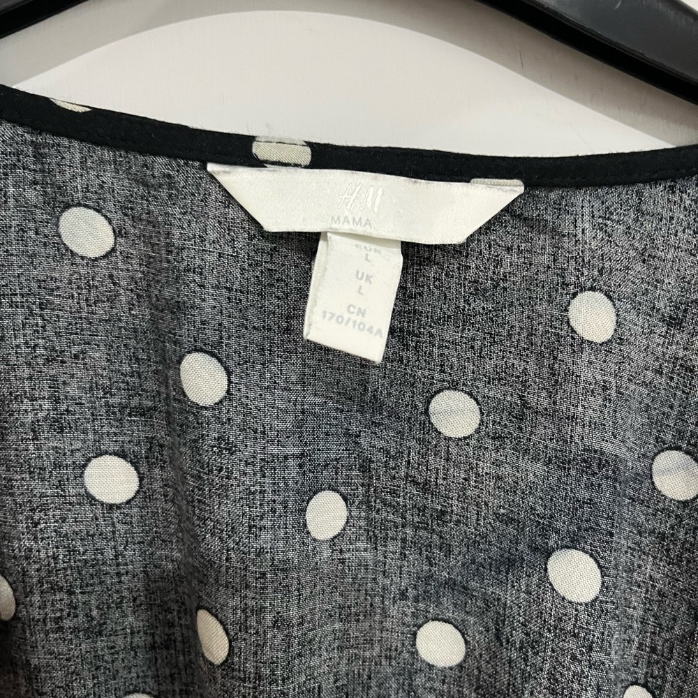 H&M wrap top - Picture 6 of 6